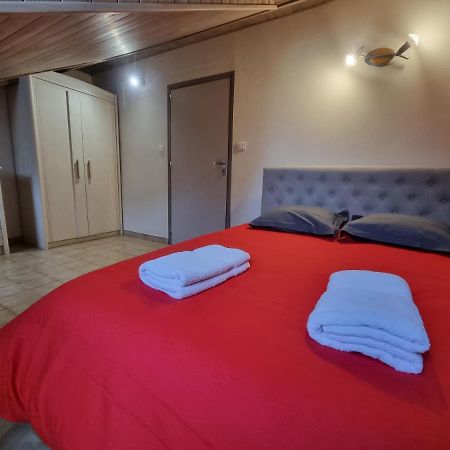 Embrun Cosy Apartment Bagian luar foto