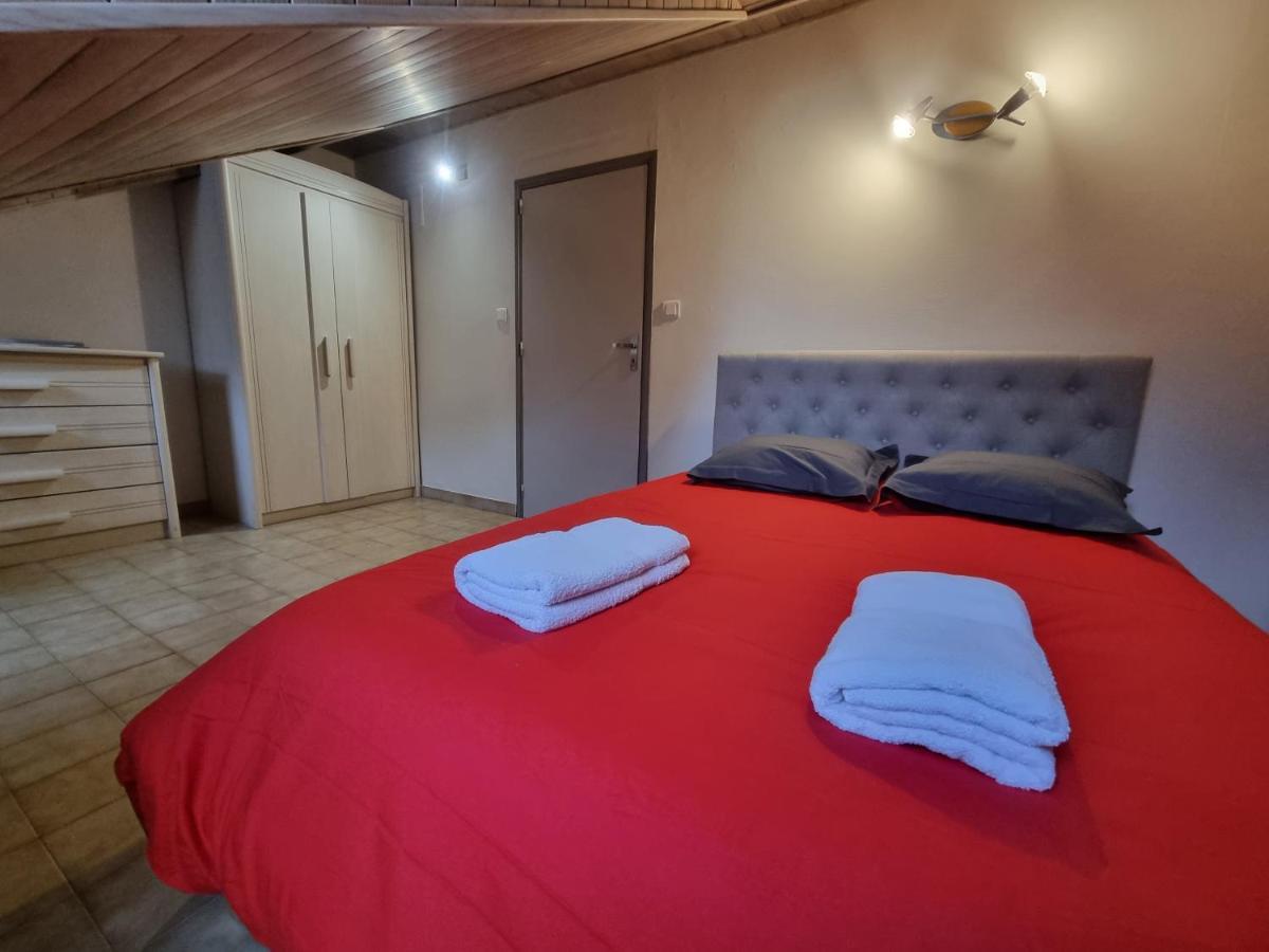 Embrun Cosy Apartment Bagian luar foto